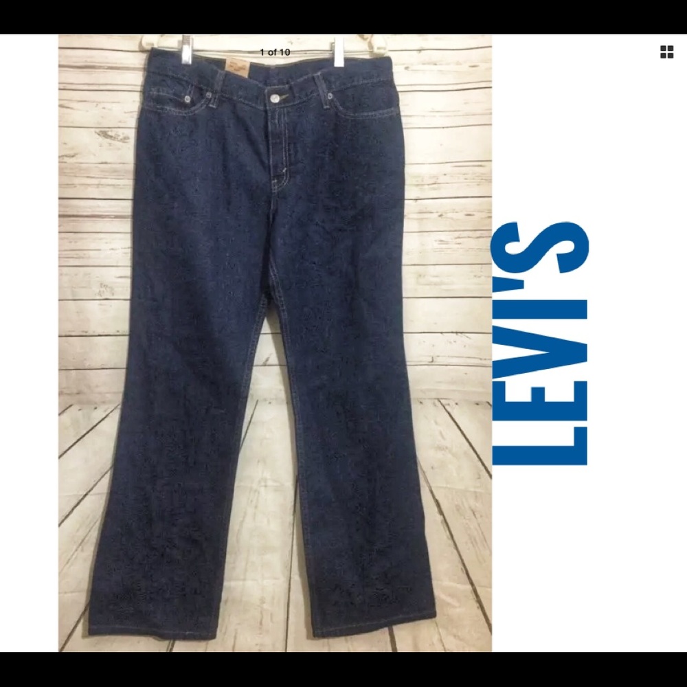 Levi’s Low Rise Slim Fit Boot Cut Size 13